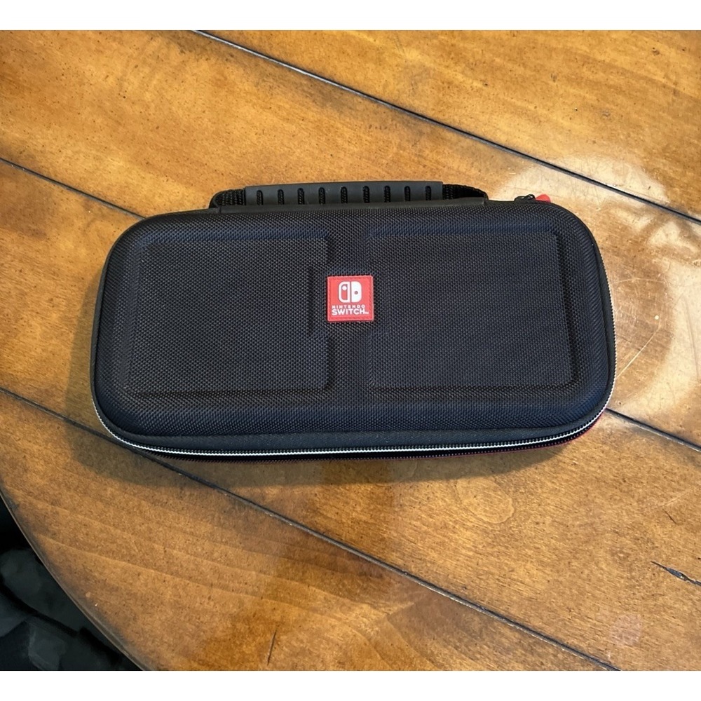 Nintendo Switch Deluxe Ballistic Nylon Black Travel Carrying Case Very Good